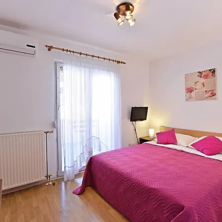 Apartments Vila Marinela Poreč Buitenkant foto