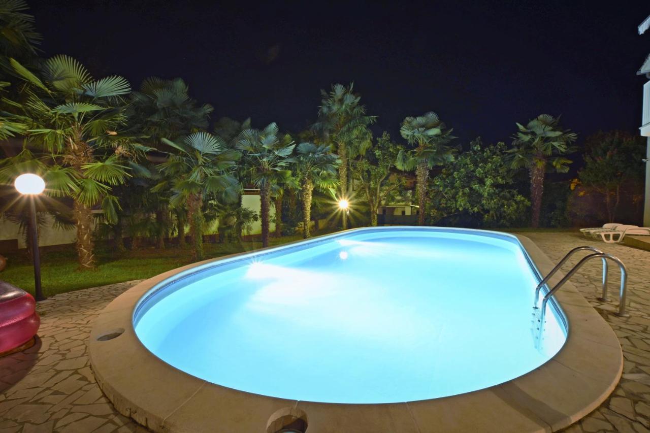 Appartement Marinela *